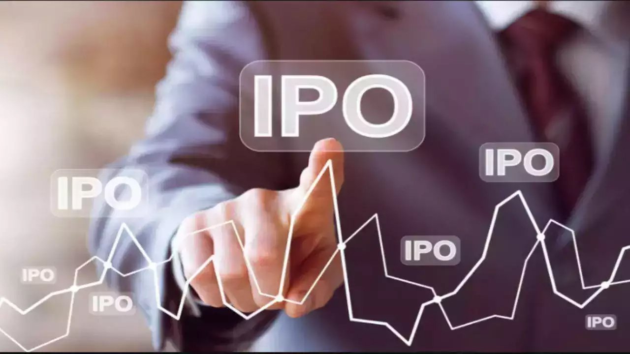 Pint-sized IPOs Become Lottery Ticket as Small Investors Make Up to 1,500% Return